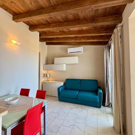 شقة Terrazza Fronte Mare - Centro فياريجيو