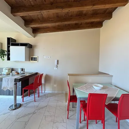 Terrazza Fronte Mare - Centro شقة